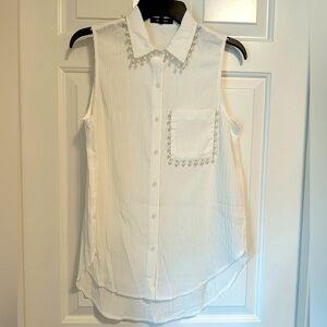 Doe & Rae Pearl Detail Blouse